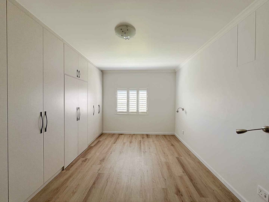 3 Bedroom Property for Sale in Country Club Western Cape